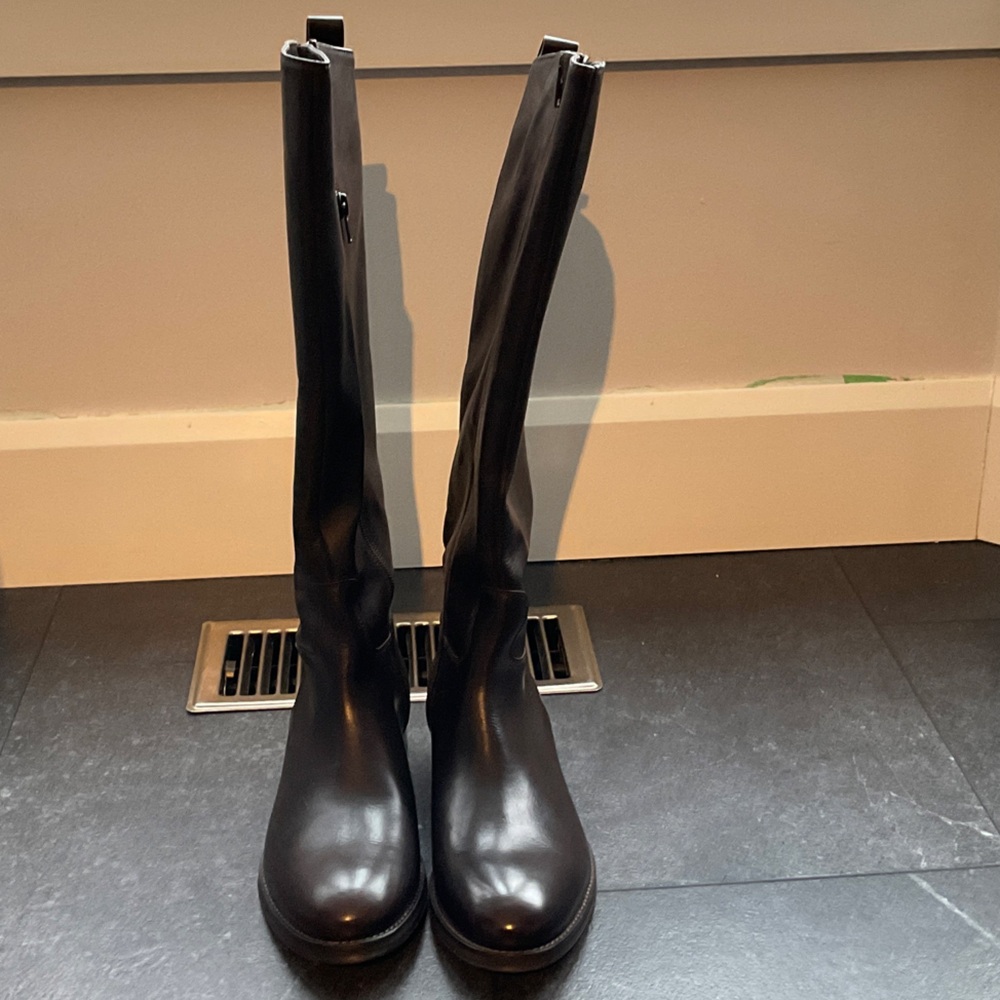Le Chateau Brown  Knee-High Boots